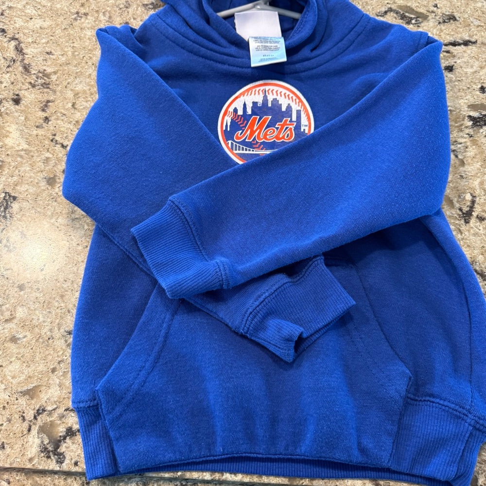 NY Mets Sweatshirt - Picture 5 of 5
